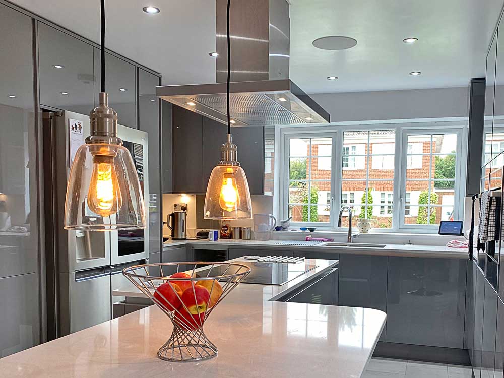 Modern kitchen design in Thame, Oxfordshire, by local builders